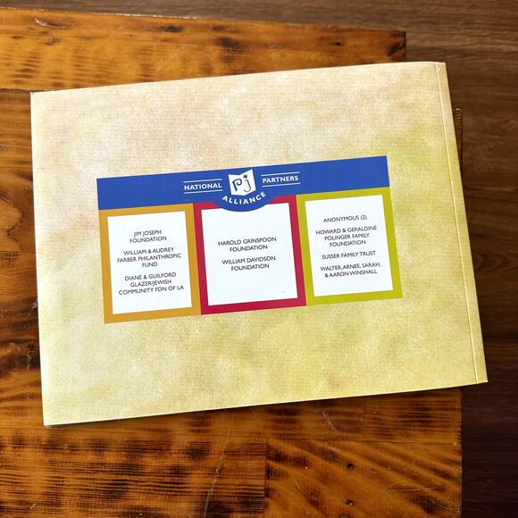 PJ Library Cakes & Miracles A Purim Tale Jewish Paperback Book - Picture 11 of 12